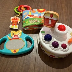 こどもちゃれんじ　はみがきミラー、ホールケーキ、アンパンマンおでかけ絵本の画像