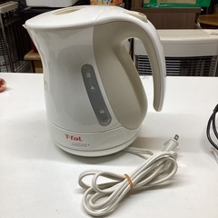万代店　T-fal 電気ケトル 