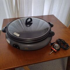 ０円。ホットプレート美品です