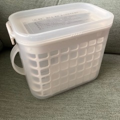 哺乳瓶　消毒ケース　レック　ミルトンタブレット