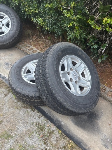 値下げ・前期95プラド純正ホイル4本セット