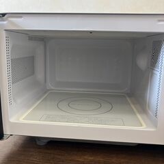 電子レンジ　HITACHI　HMR-FR181　庫内フラット　800W　2017年の画像