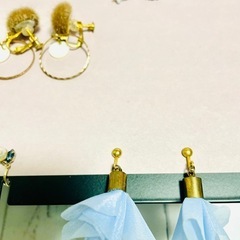 ハンドメイド含むイヤリング揺れるタイプセット✳︎５点まとめ売りの画像
