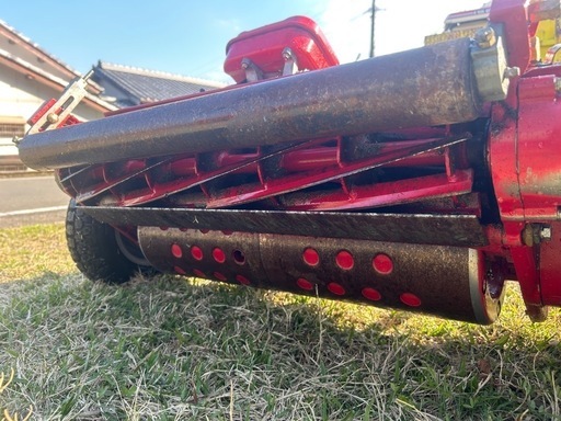 草刈機　芝刈機　共栄社　リールモアー　LM26 共栄社 芝刈り機 バロネス グリーンモア 自走式 LM26GH リール