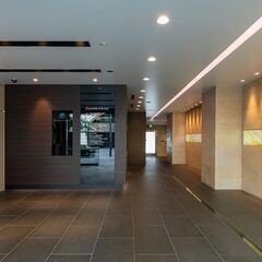簡単なアンケート調査スタッフ／時給2000円☆女性スタッフ活躍中☆ノルマなし未経験者歓迎☆の画像