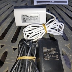 ワイヤレススピーカー  商品は全て入っています。使用できるか不明ですの画像