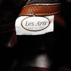 イタリア製のハンドバッグ Les Aris Made in Italyの画像