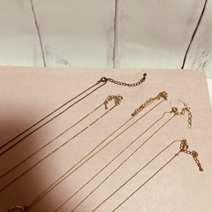 ネックレス５点まとめ売り　未使用品含むの画像