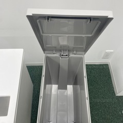 ゴミ箱　２つの画像