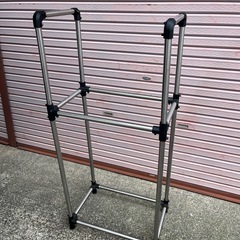 普通車用タイヤラック　カバー付き 