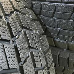 組み換え工賃込み❄️ほぼ新品スタッドレス215/60R17グッドイヤー4本セット　　　　　(R)の画像