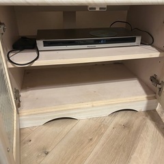 決まりました。テレビボードの画像