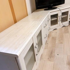 決まりました。テレビボードの画像