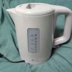 ニトリ　電気ケトル　美品