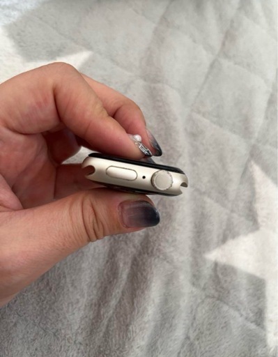 【3/30限定価格】Apple Watch series7 スターライト
