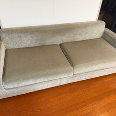 HUKLA 　3人掛けソファの画像