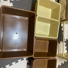 (決定)絵本､おもちゃラックの画像