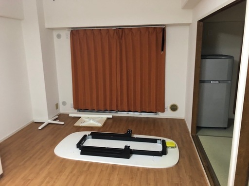 【IKEA 楕円ダイニングテーブル】お譲りします！【4月受け渡し】