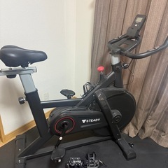 ベンチマシーンとエアロバイクのセットの画像