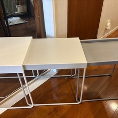 (本日引き取り無料))IKEA サイドテーブル(3台セット)の画像