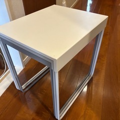 (本日引き取り無料))IKEA サイドテーブル(3台セット)の画像