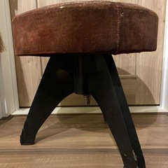 アンティーク　ピアノ丸椅子　レトロの画像