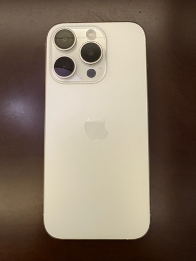 iPhone15 pro 512GB ホワイト 超美品