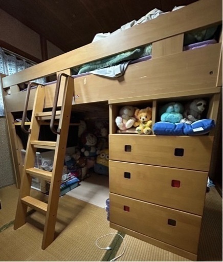 コイズミデスク付きシステムベッド