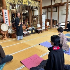 男のヨガ道4/20 お寺でのヨガは性別不問で受付中です🙋‍♀️の画像