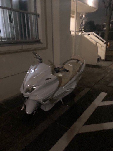 ビックスクーター　バイク　マジェスティ250