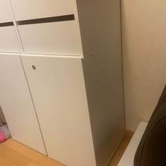  《中古》木製キャビネット　あげますの画像