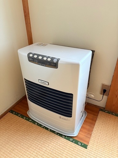【訳あり、格安】FFストーブ ファンヒーター