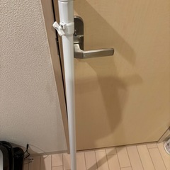 ニトリ　突っ張り棒　太め
