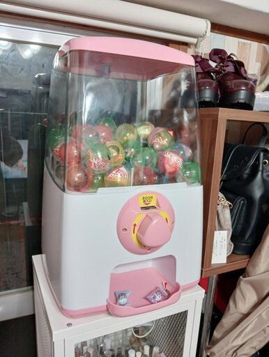テーブルガチャポン