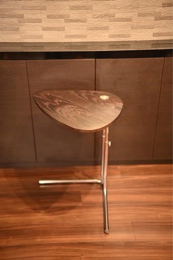 アクタス サイドテーブル