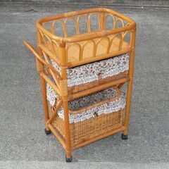 完売しました！💖300円💖ラタン💖可愛い籐のバスケットワゴン💖