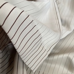 カーテン　110×100  2枚　オフホワイト　ストライプの画像