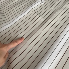 カーテン　110×100  2枚　オフホワイト　ストライプの画像