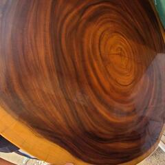 ツリーポッド テーブルの画像