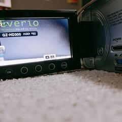 ビクター Victor Everio GZ-HD300-S ビデオカメラの画像