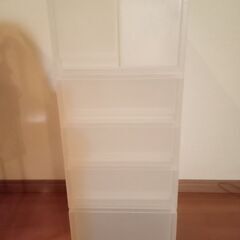 無印良品キャスターつきカラーボックス