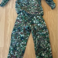 迷彩服　上下セット