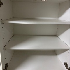 食器棚の画像