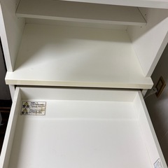 食器棚の画像