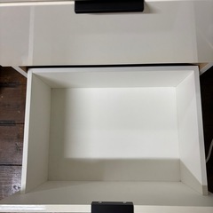 食器棚の画像