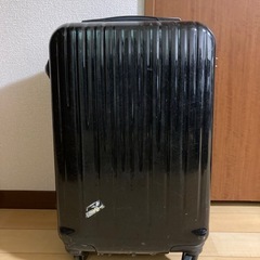 キャリーケース 黒
