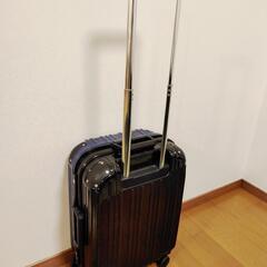 スーツケースの画像