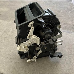 ジムニー　JB23 1型　純正　ブロアモーター　②