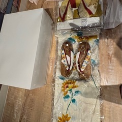 ひまわり柄 浴衣・帯・下駄セットの画像