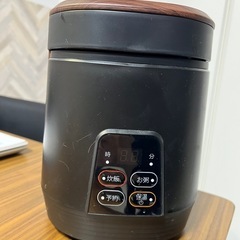 ミニ炊飯器　　